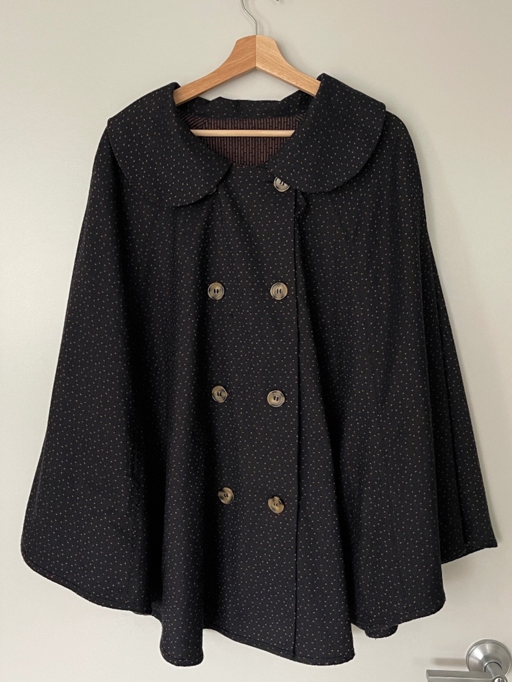 Reversible Cape Navy Blue & Gold Bronze Size L/XL/XXL